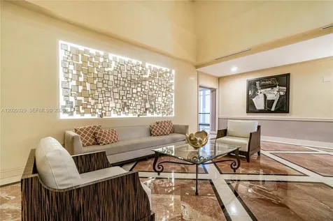 20281 E Country Club Drive Aventura FL 33180