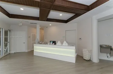 20281 E Country Club Drive Aventura FL 33180