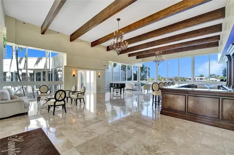 20281 E Country Club Drive Aventura FL 33180