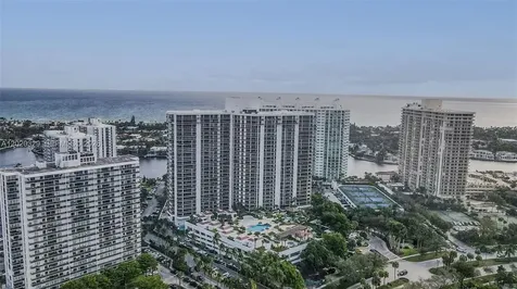 20281 E Country Club Drive Aventura FL 33180