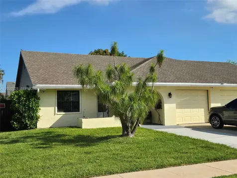 12051 Suellen Circle Wellington FL 33414