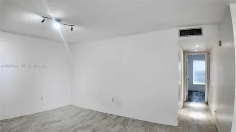 2138 SW 6th Street Miami FL 33135