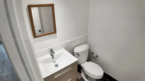 2138 SW 6th Street Miami FL 33135