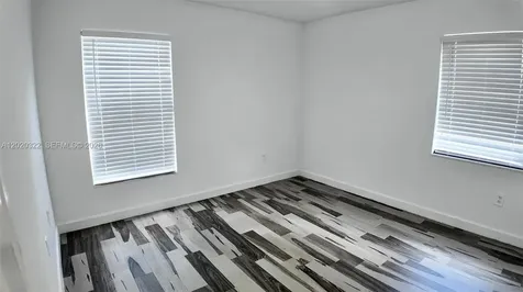 2138 SW 6th Street Miami FL 33135