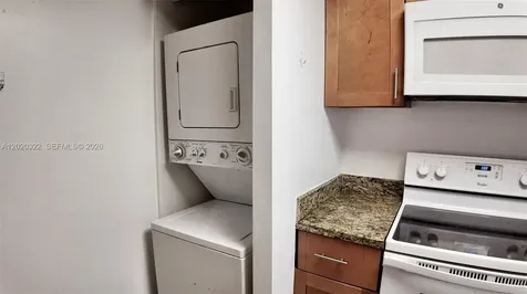 2138 SW 6th Street Miami FL 33135