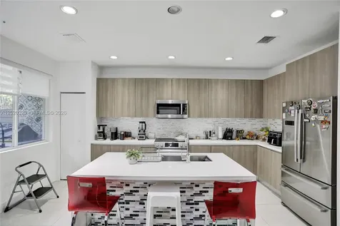 10265 NW 72nd Terrace Doral FL 33178