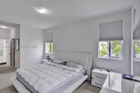 10265 NW 72nd Terrace Doral FL 33178