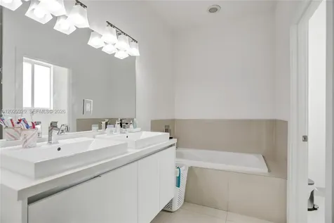 10265 NW 72nd Terrace Doral FL 33178