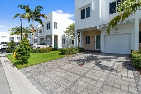 10265 NW 72nd Terrace Doral FL 33178