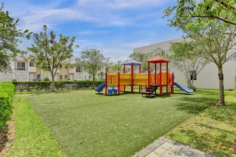 10265 NW 72nd Terrace Doral FL 33178
