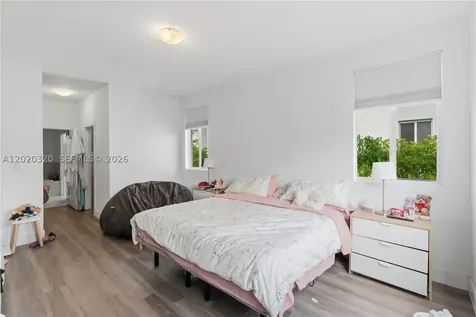 10265 NW 72nd Terrace Doral FL 33178