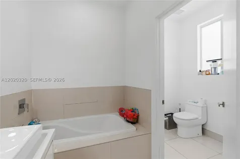 10265 NW 72nd Terrace Doral FL 33178