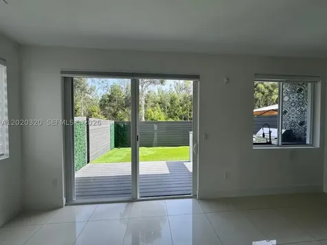 10265 NW 72nd Terrace Doral FL 33178