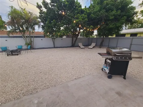 20520 NE 15th Avenue Miami FL 33179