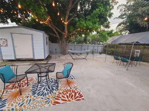 20520 NE 15th Avenue Miami FL 33179