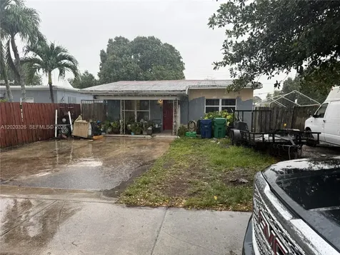 3101 NW 99th Street Miami FL 33147