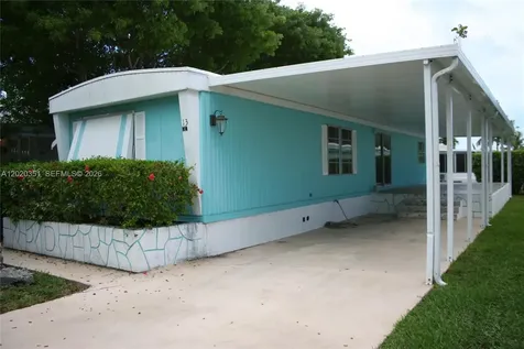 13 Old State Road Key Largo FL 33037