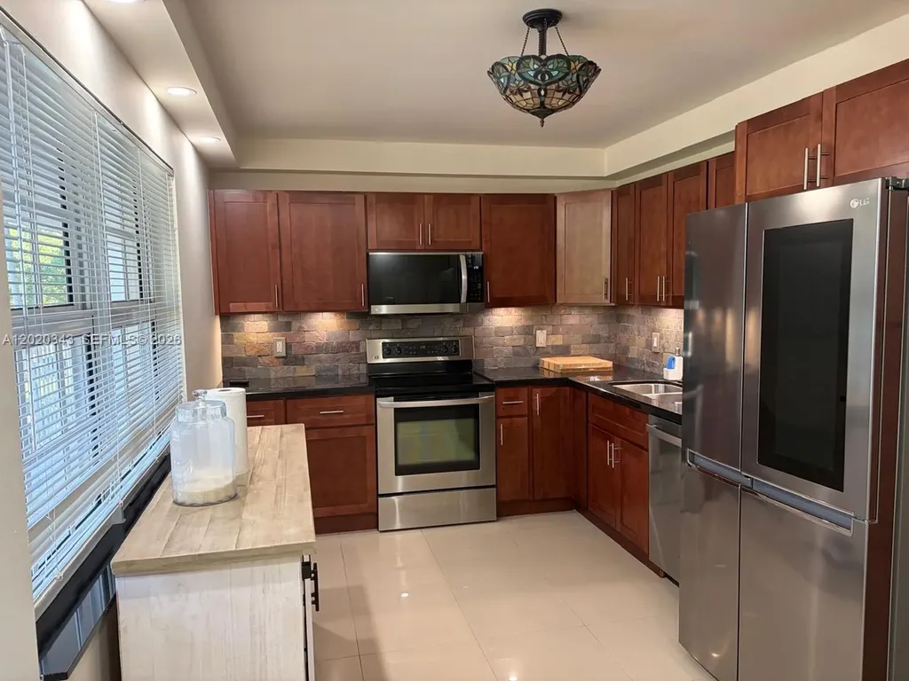 Pompano Beach FL 33069
