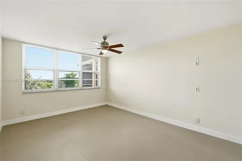 Pompano Beach FL 33069