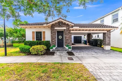 17064 SW 90th Way Miami FL 33196