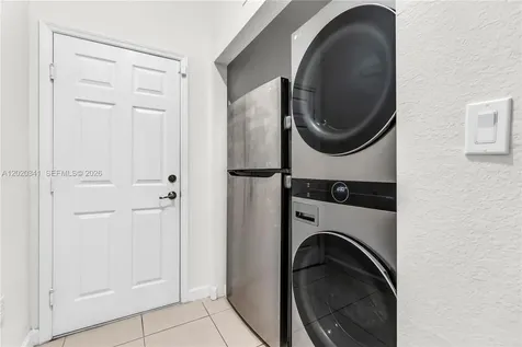 17064 SW 90th Way Miami FL 33196