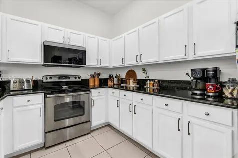 17064 SW 90th Way Miami FL 33196