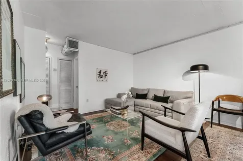 1420 Pennsylvania Avenue Miami Beach FL 33139