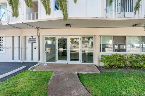 1420 Pennsylvania Avenue Miami Beach FL 33139