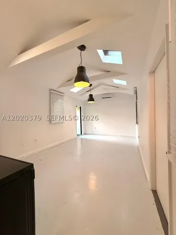 118 NW 24th Street Miami FL 33127
