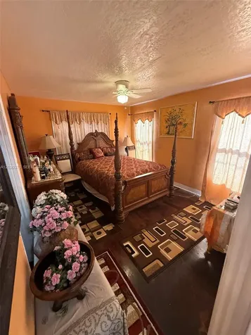 688 SW 7th Terrace Dania Beach FL 33004