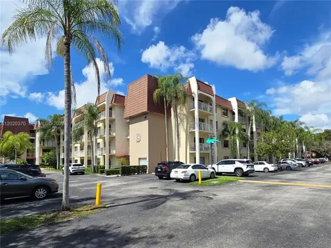9301 SW 92nd Avenue Miami FL 33176