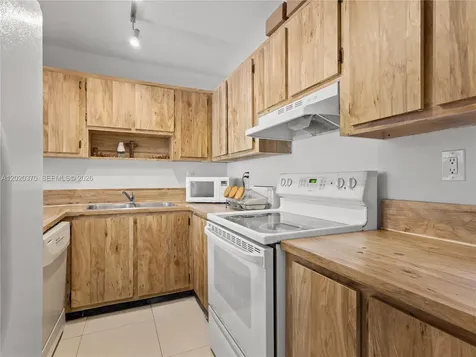 9301 SW 92nd Avenue Miami FL 33176