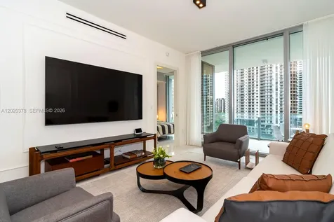 300 Biscayne Boulevard Way Miami FL 33131