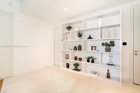 300 Biscayne Boulevard Way Miami FL 33131