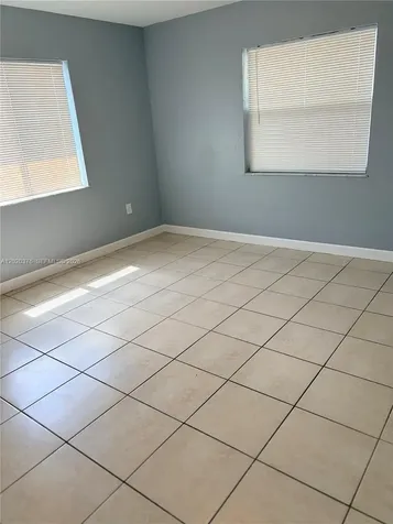 1329 NW 6 Avenue Florida City FL 33034