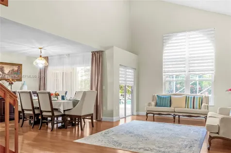 6885 NW 75th Place Parkland FL 33067