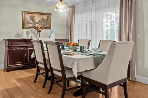 6885 NW 75th Place Parkland FL 33067