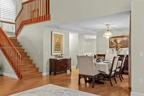 6885 NW 75th Place Parkland FL 33067