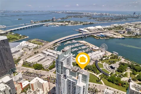 253 NE 2nd Street Miami FL 33132