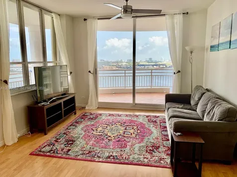 888 Brickell Key Drive Miami FL 33131