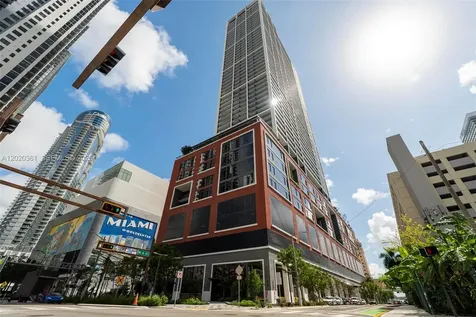 601 NE 1st Avenue Miami FL 33132