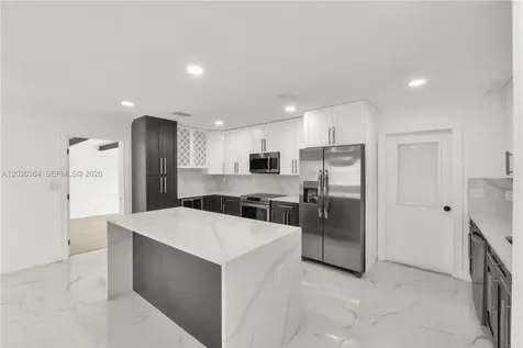 317 NW 27th Street Wilton Manors FL 33311