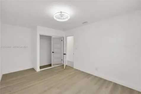 317 NW 27th Street Wilton Manors FL 33311