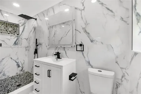 317 NW 27th Street Wilton Manors FL 33311