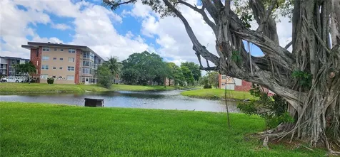 3061 NW 47th Terrace Lauderdale Lakes FL 33313