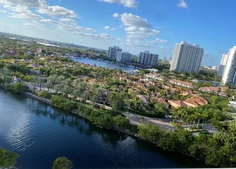 20505 E Country Club Drive Aventura FL 33180
