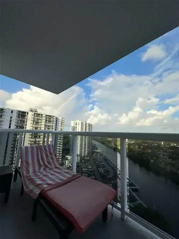 20505 E Country Club Drive Aventura FL 33180