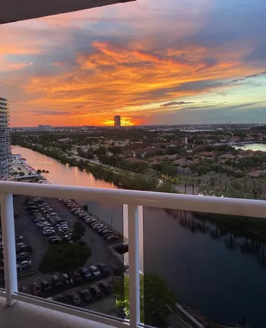 20505 E Country Club Drive Aventura FL 33180