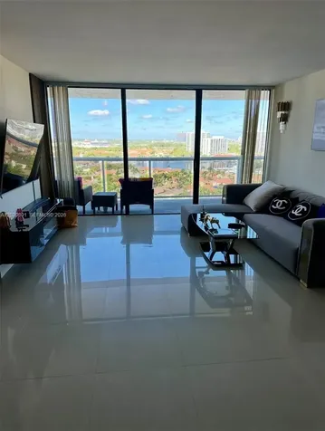 20505 E Country Club Drive Aventura FL 33180