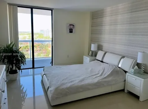 20505 E Country Club Drive Aventura FL 33180